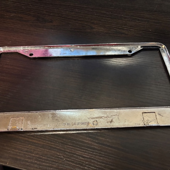 United State Marine Crops Veteran License Plate Frame - Picture 2 of 2